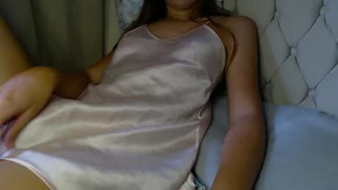 Snapshot of femmeangel chatting on 09/26/25, 11:47 Alice online show from 09/26/25, 11:47