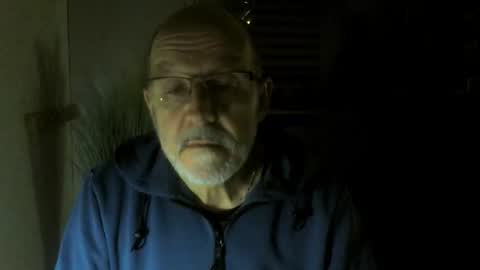 Snapshot of femtiotalet chatting on 11/15/25, 10:15 femtiotalet online show from 11/15/25, 10:15