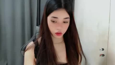 YOUR BEAUTIFUL ASIANFHEMY online show from 01/25/25, 07:07