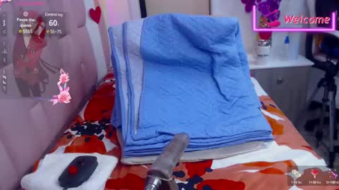 Snapshot of fenix19_ chatting on 02/18/25, 04:37 IM FENIX online show from 02/18/25, 04:37