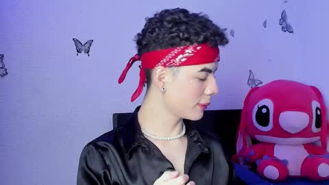 Snapshot of fenixx_777 chatting on 09/16/25, 04:02 Fenixx 777 online show from 09/16/25, 04:02