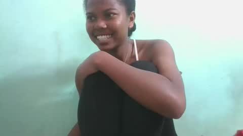 Snapshot of fenou122745 chatting on 09/13/25, 08:58 fenou122745 online show from 09/13/25, 08:58