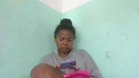 Snapshot of fenou122745 chatting on 09/16/25, 07:09 fenou122745 online show from 09/16/25, 07:09