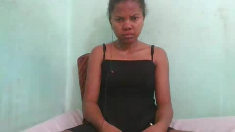 Snapshot of fenou122745 chatting on 10/24/25, 07:49 fenou122745 online show from 10/24/25, 07:49