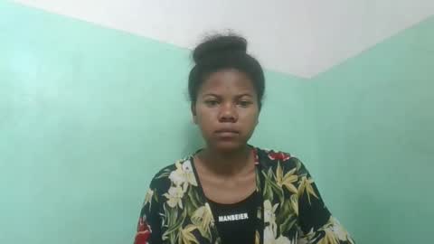 Snapshot of fenou122745 chatting on 12/01/25, 04:39 fenou122745 online show from 12/01/25, 04:39