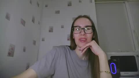 Snapshot of feraliss chatting on 03/27/26, 06:51 feraliss online show from 03/27/26, 06:51