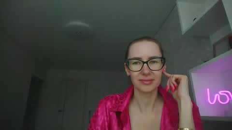 Snapshot of feraliss chatting on 04/14/26, 10:10 feraliss online show from 04/14/26, 10:10