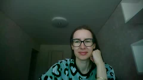 Snapshot of feraliss chatting on 05/24/26, 09:14 feraliss online show from 05/24/26, 09:14