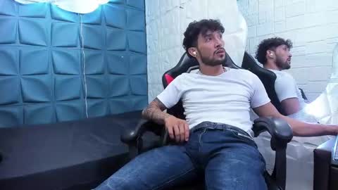 Daniel Fernando online show from 02/04/25, 08:28