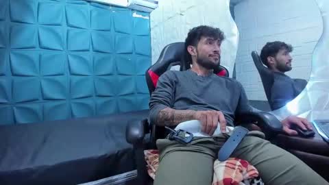 Daniel Fernando online show from 02/12/25, 08:07