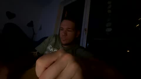 Snapshot of ferdl1988_1 chatting on 12/30/24, 10:12 ferdl1988_1 online show from 12/30/24, 10:12