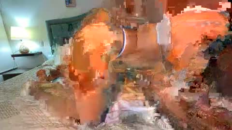 Snapshot of fergiecienta chatting on 10/22/25, 12:44 fergiecienta online show from 10/22/25, 12:44