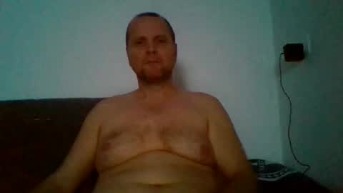 Snapshot of ferkooo111 chatting on 11/20/25, 05:07 Dorotheo online show from 11/20/25, 05:07