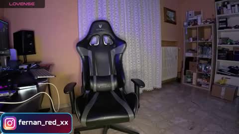 Snapshot of fernan_reds chatting on 03/20/26, 11:31 Fernan online show from 03/20/26, 11:31