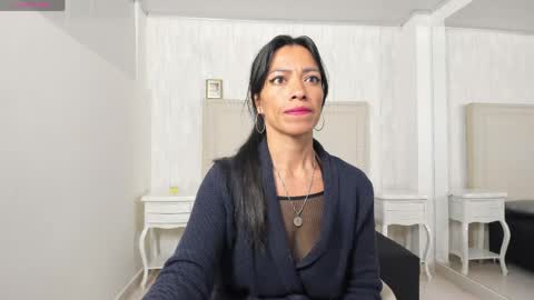 Snapshot of fernandaavila chatting on 04/07/26, 05:19 Fernanda online show from 04/07/26, 05:19