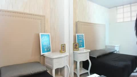 Snapshot of fernandaavila chatting on 04/18/26, 08:42 Fernanda online show from 04/18/26, 08:42