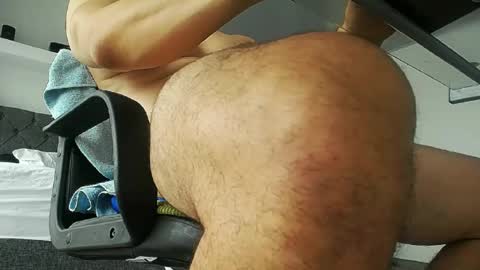 Snapshot of fernandoquindiano chatting on 01/05/25, 03:02 Samuel online show from 01/05/25, 03:02