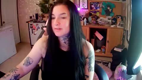 Snapshot of ferocityflame chatting on 02/22/26, 04:38 ferocityflame online show from 02/22/26, 04:38