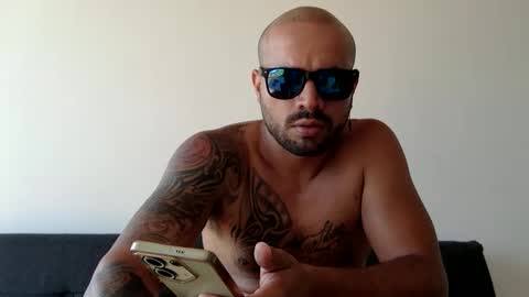 insta ferxx1210 Fercho online show from 12/02/24, 06:54