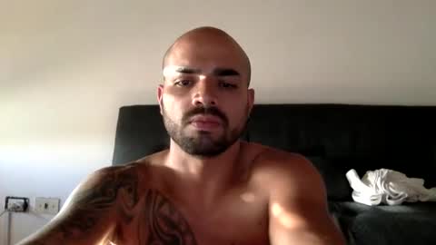 insta ferxx1210 Fercho online show from 12/02/24, 10:01