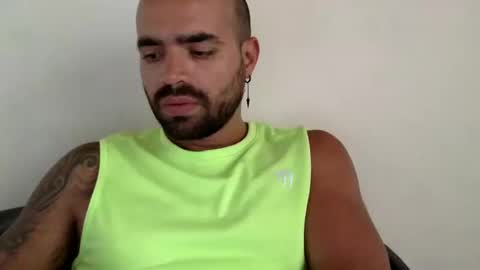 insta ferxx1210 Fercho online show from 01/01/25, 09:31