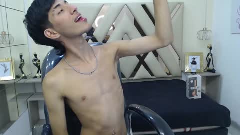 FER PHOENIX online show from 02/06/25, 03:27