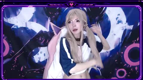 Snapshot of ferret_w_shyeyes chatting on 04/30/26, 07:25 Miann online show from 04/30/26, 07:25