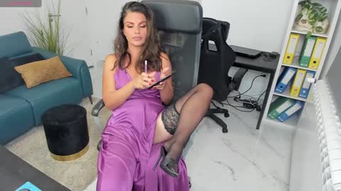 Snapshot of fetish_life chatting on 11/07/25, 03:34 fetish_life online show from 11/07/25, 03:34