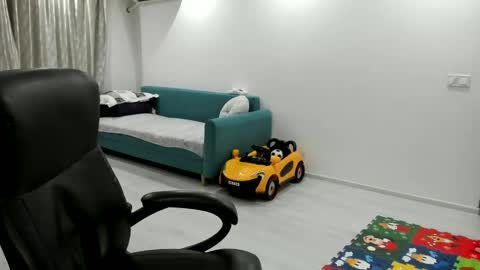 Snapshot of fetishcatalea chatting on 03/23/26, 08:02 Catalea DM online show from 03/23/26, 08:02