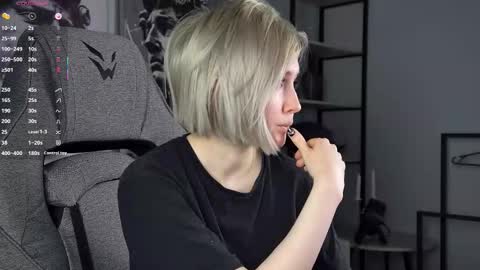 Rey online show from 02/27/26, 04:51