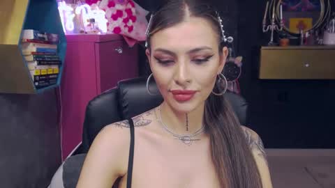 Sarah online show from 03/03/25, 08:43