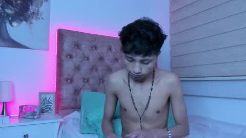 Fevice FabinLm online show from 02/04/26, 12:16