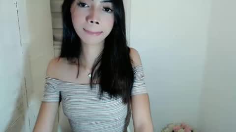 Snapshot of feyaaa chatting on 02/24/25, 05:43 feyaaa online show from 02/24/25, 05:43