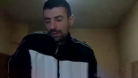 Raised in 90s online show from 12/17/24, 05:07