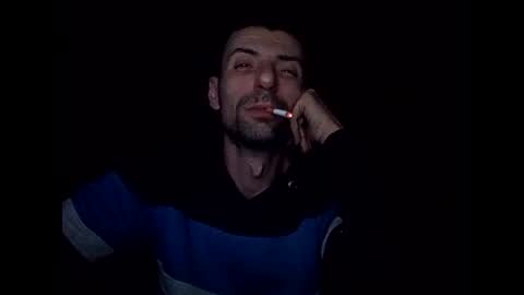 Raised in 90s online show from 04/09/26, 10:04