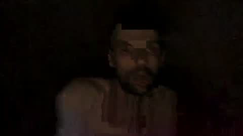 Raised in 90s online show from 05/31/26, 08:32