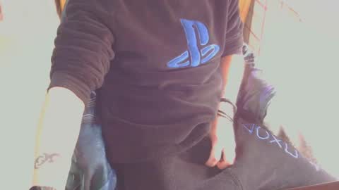 ffys2025 online show from 01/12/25, 12:01