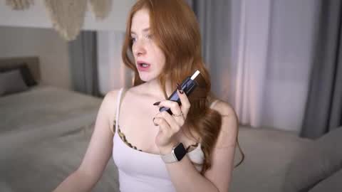 Snapshot of fiamoor chatting on 09/14/25, 04:39 Fia online show from 09/14/25, 04:39