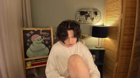 fiamoory online show from 01/13/25, 07:43