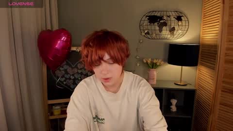 fiamoory online show from 02/11/25, 04:33