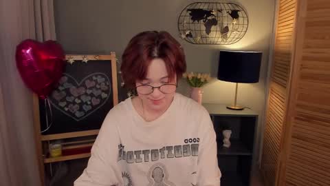 fiamoory online show from 02/19/25, 04:34