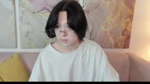 Snapshot of fiamoory chatting on 03/07/26, 08:11 fiamoory online show from 03/07/26, 08:11