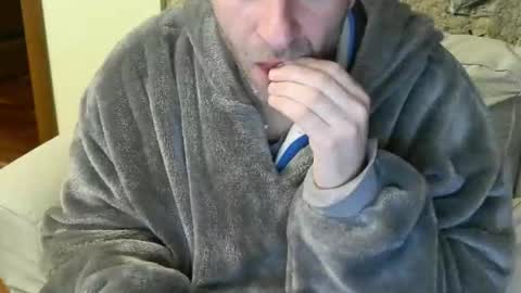 Snapshot of fidelio89 chatting on 01/18/26, 07:06 Fid online show from 01/18/26, 07:06