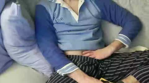 Snapshot of fidelio89 chatting on 04/08/26, 01:05 Fid online show from 04/08/26, 01:05