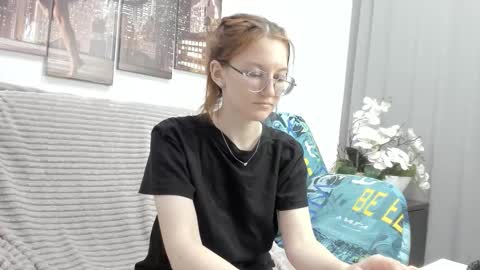 Snapshot of fiery__mary chatting on 03/27/26, 06:41 Mary online show from 03/27/26, 06:41