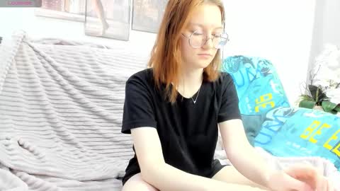 Snapshot of fiery__mary chatting on 03/31/26, 12:45 Mary online show from 03/31/26, 12:45