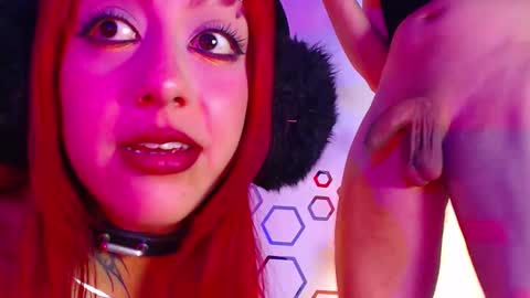 Snapshot of fieryduox chatting on 11/25/25, 02:33 fieryduox online show from 11/25/25, 02:33