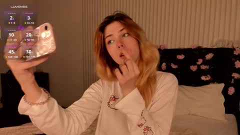 Filla online show from 09/11/25, 03:17