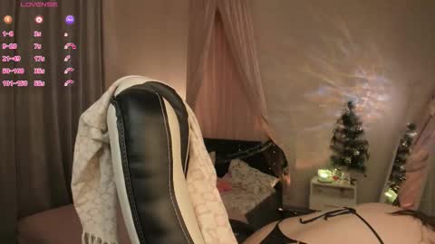 Filla online show from 12/04/25, 03:05