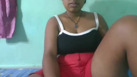 Snapshot of fifaalydia chatting on 02/14/25, 03:47 fifaalydia online show from 02/14/25, 03:47